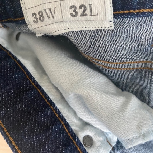 Banana Republic Men’s Slim Jeans. Size 38x32 - Picture 4 of 5